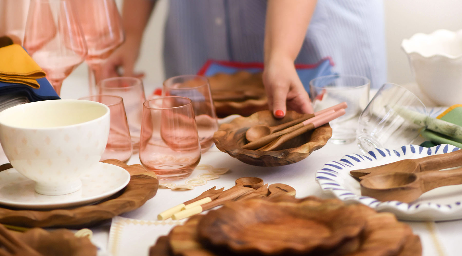 Complete Guide to Wedding Registry Etiquette and Traditions