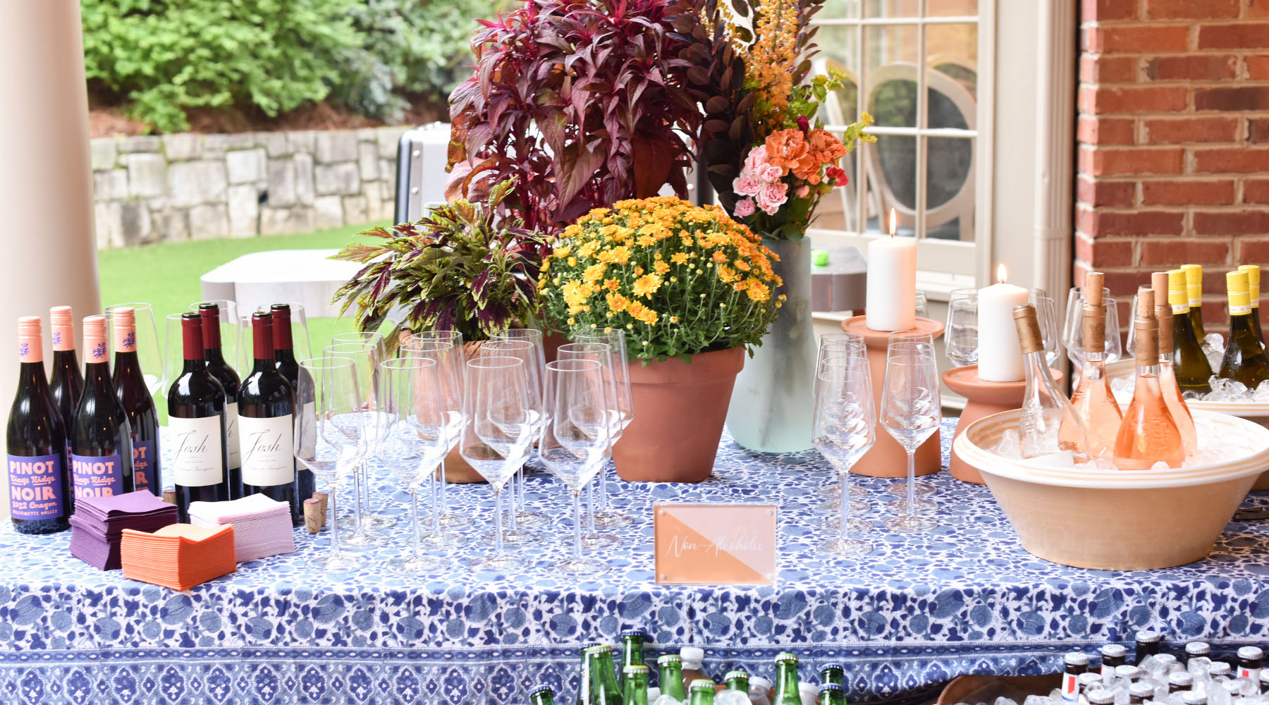 How to Host a Couple's Baby Shower