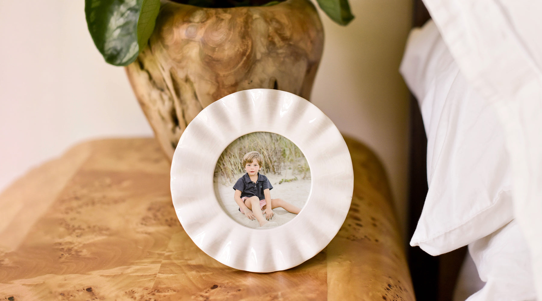 Best Picture Frame Display Ideas for Gallery Walls and Beyond