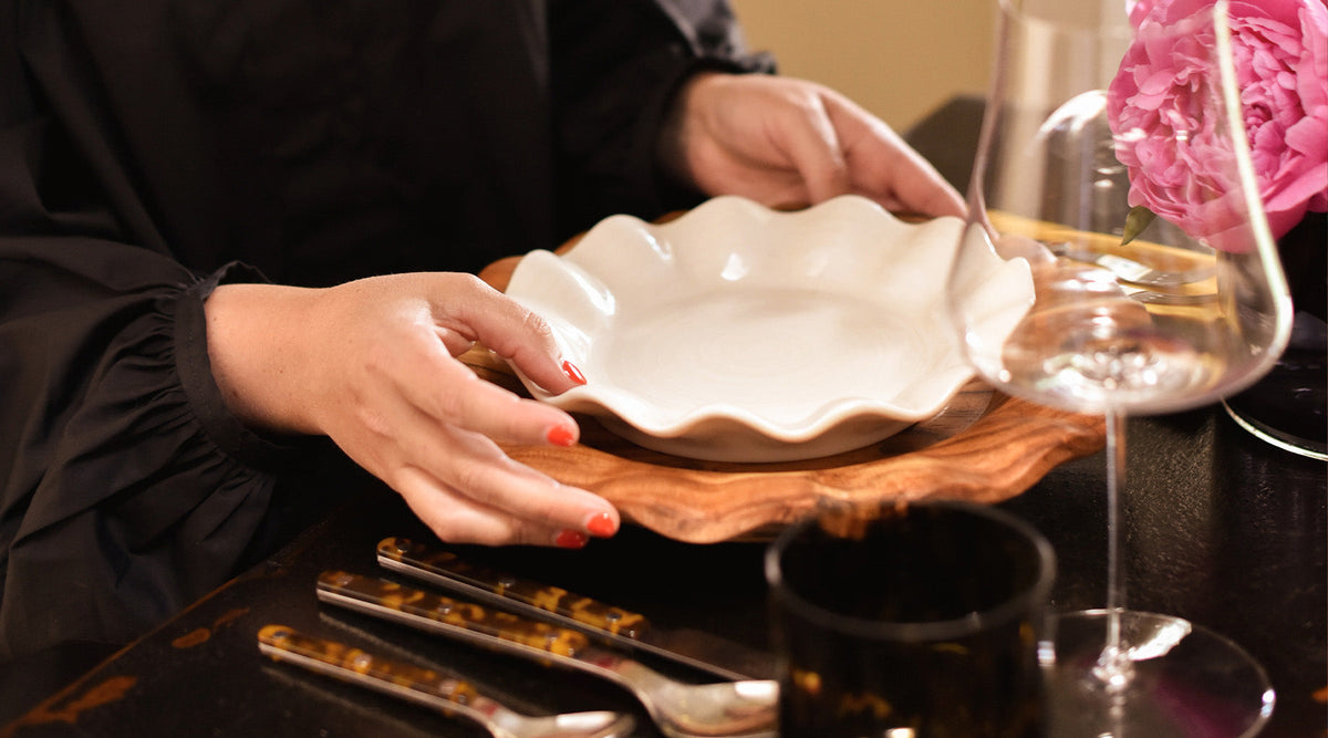 Creating a Wedding Registry for a Cozy Autumn Home