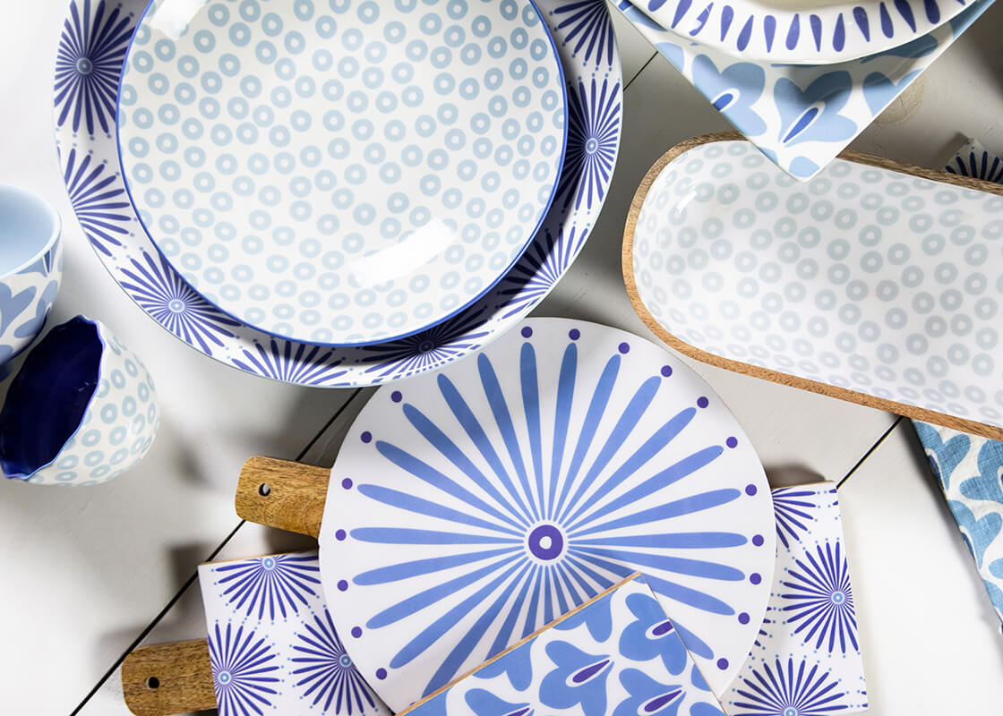 Extreme Cropped Close up of Iris Blue Burst Designs Including Set of 2 Pip Mix Pasta Bowls