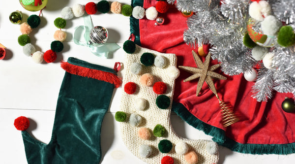 Selecting the Perfect Christmas Tree Skirt