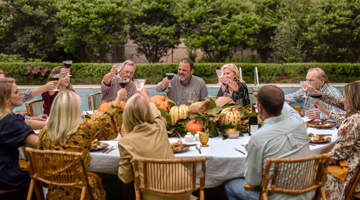 Hosting: 7 Tips to Make Entertaining Easier | Coton Colors