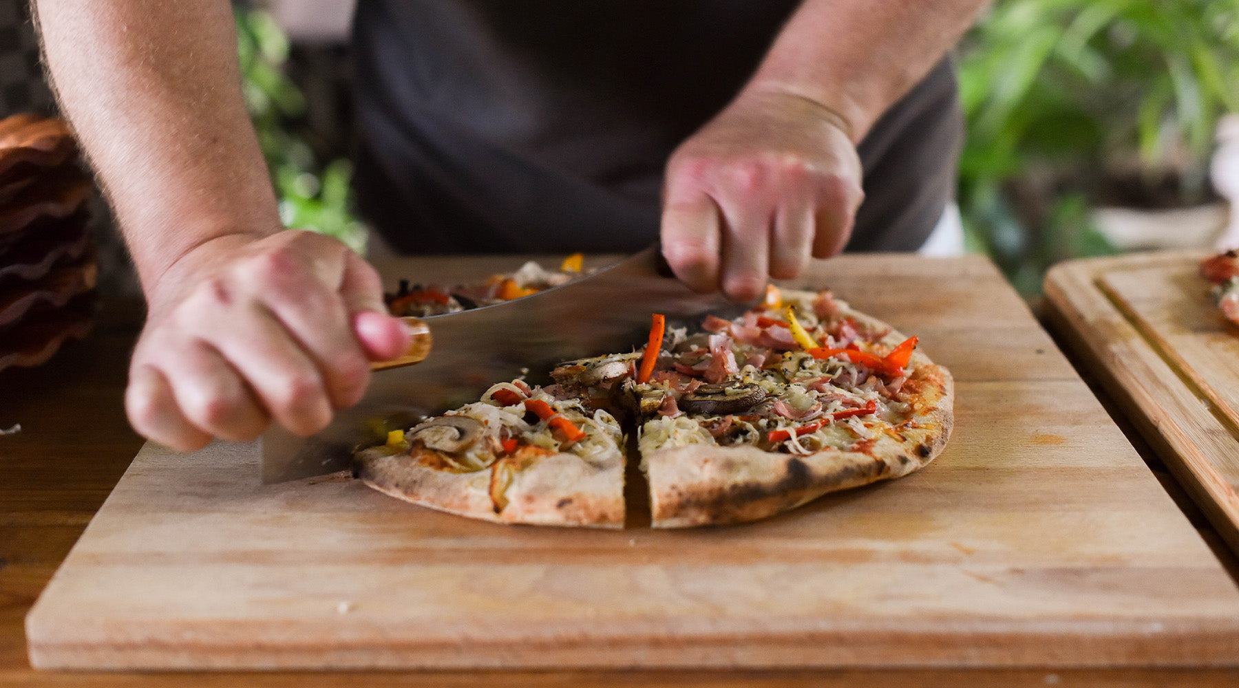 How to Host a Make-Your-Own Pizza Night