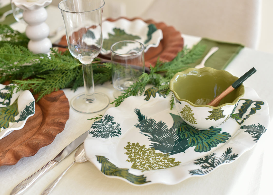 Friendly Firs Ruffle Oval Platter