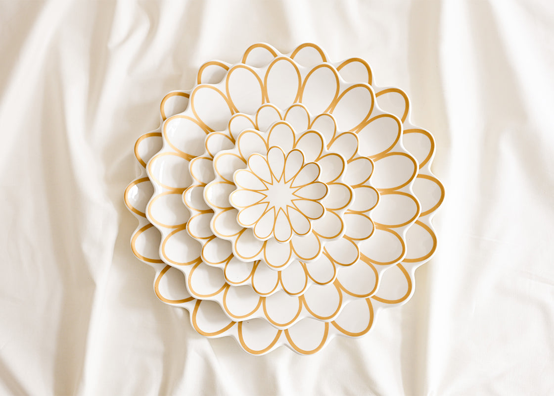 Gold Empire Scallop Versa Plate