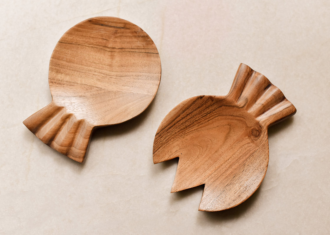 Fundamental Wood Ruffle Hand Salad Server Set