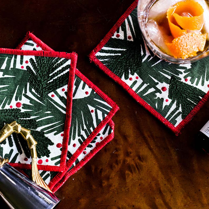 Cropped Close up of Linen Balsam and Berry Holiday Cocktail Napkins
