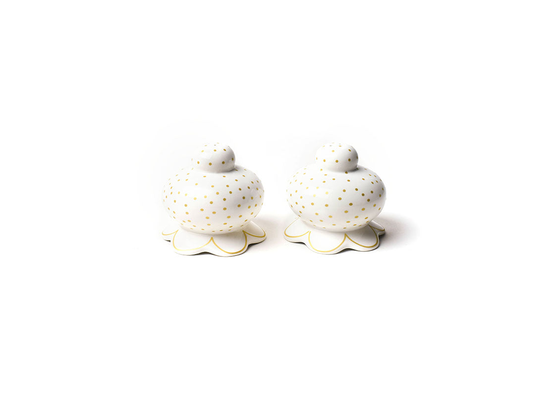Front View of Deco Gold Scallop Salt and Pepper Shaker Set Placed Side by Side