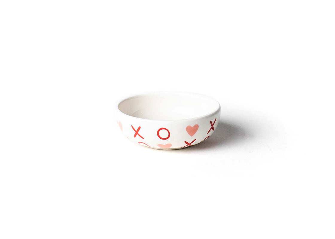 Front View of Kisses Round Dipping Bowl Showcasing Design Details on Outside