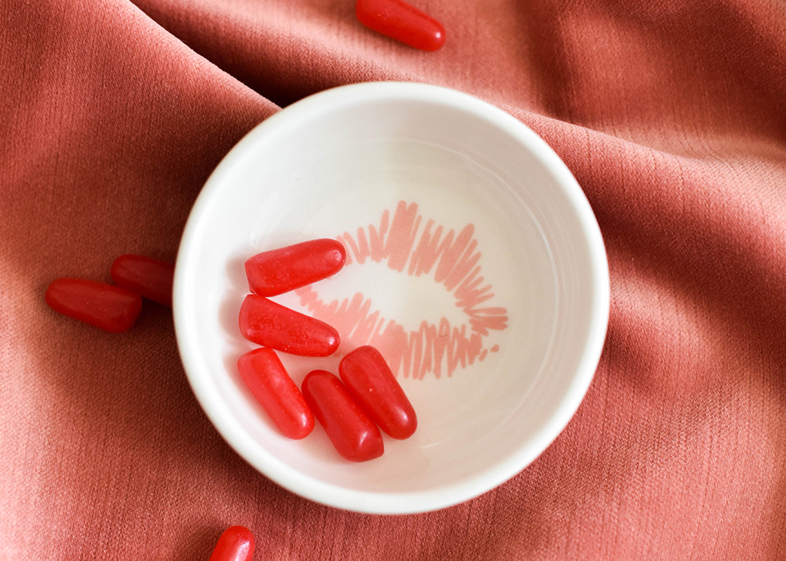 Overhead View of Pink Kiss on Kisses Dipping Bowl