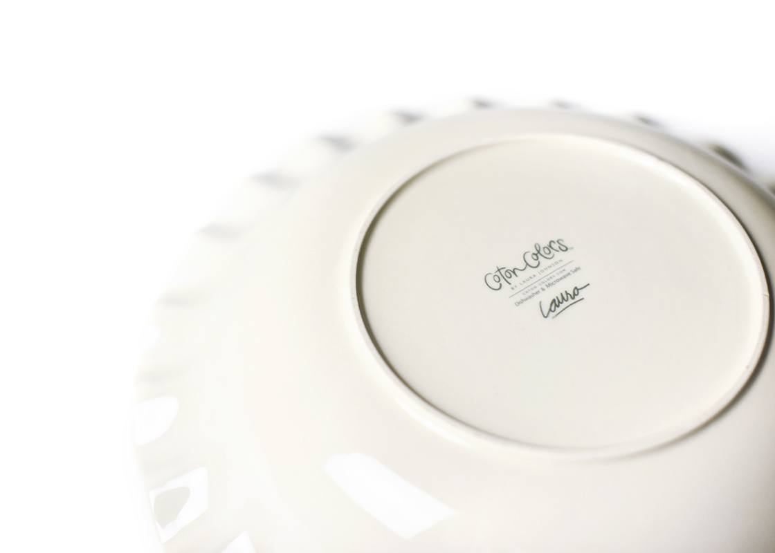 Bottom View Signature White 13in Ruffle Best Bowl